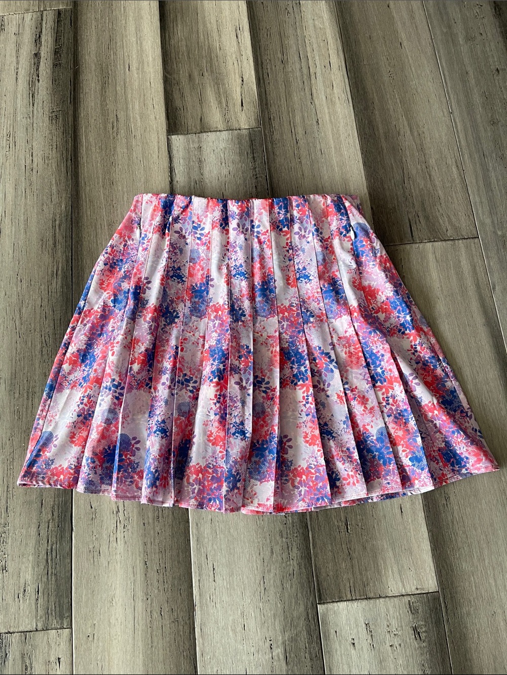 Kyodan Golf Colorful Watercolor Pull On Skort Size TP/ XS Stretch Pockets